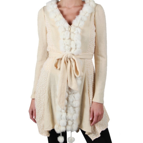 Anthropologie Sweaters - Anthropologie FESTIVAL Fur trim sweater size Large